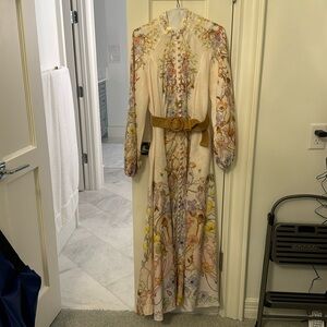 Size 1 gently worn Zimmermann midi floral dress with belt.
